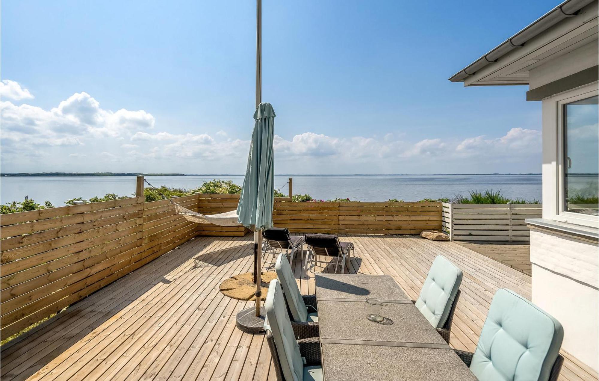 Lovely Home In Spottrup With Wifi Lihme Ngoại thất bức ảnh